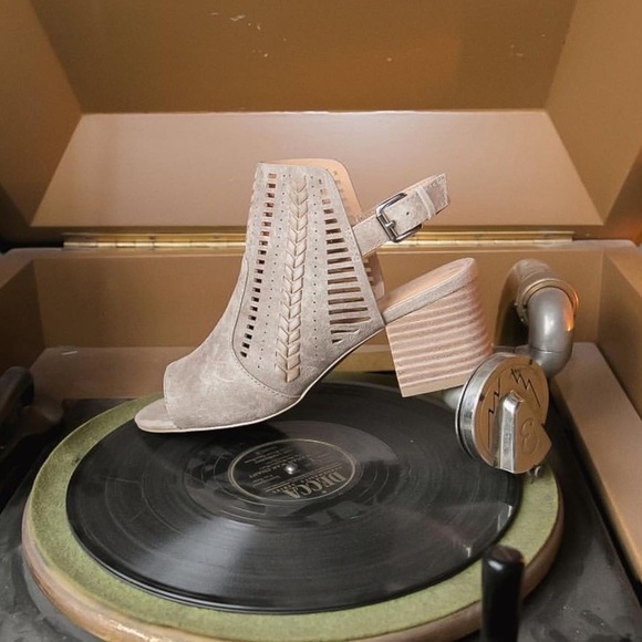 Cream Perforated Chic Slingback Peep Toe Bootie - Picture 2 of 4